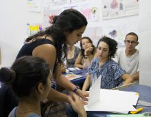 Circuitos en papel en Platohedro